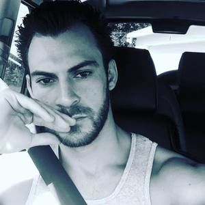 Meet your Posher, Gabriel